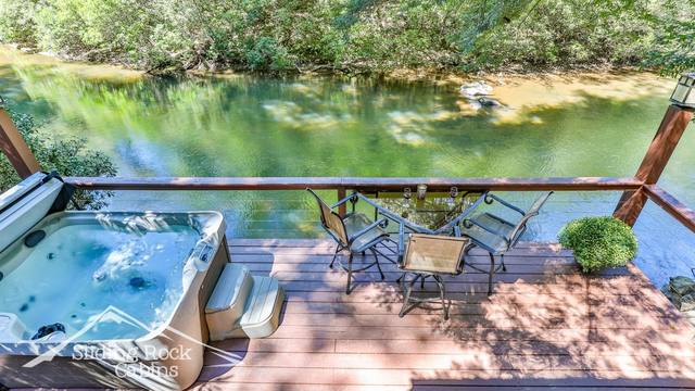 Hot tub deck over the Ellijay River